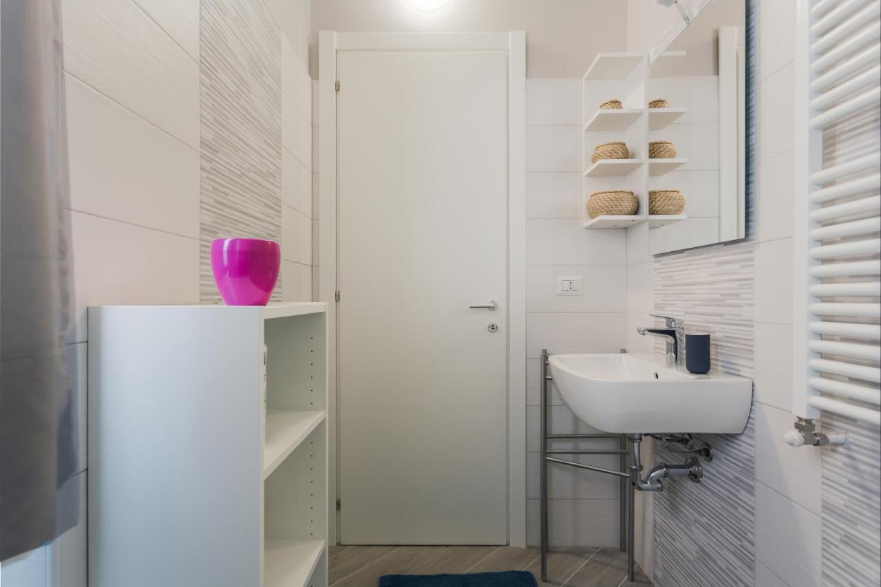 Cozy And Warm 1 Bedroom - Via Sapeto Appartement Milan